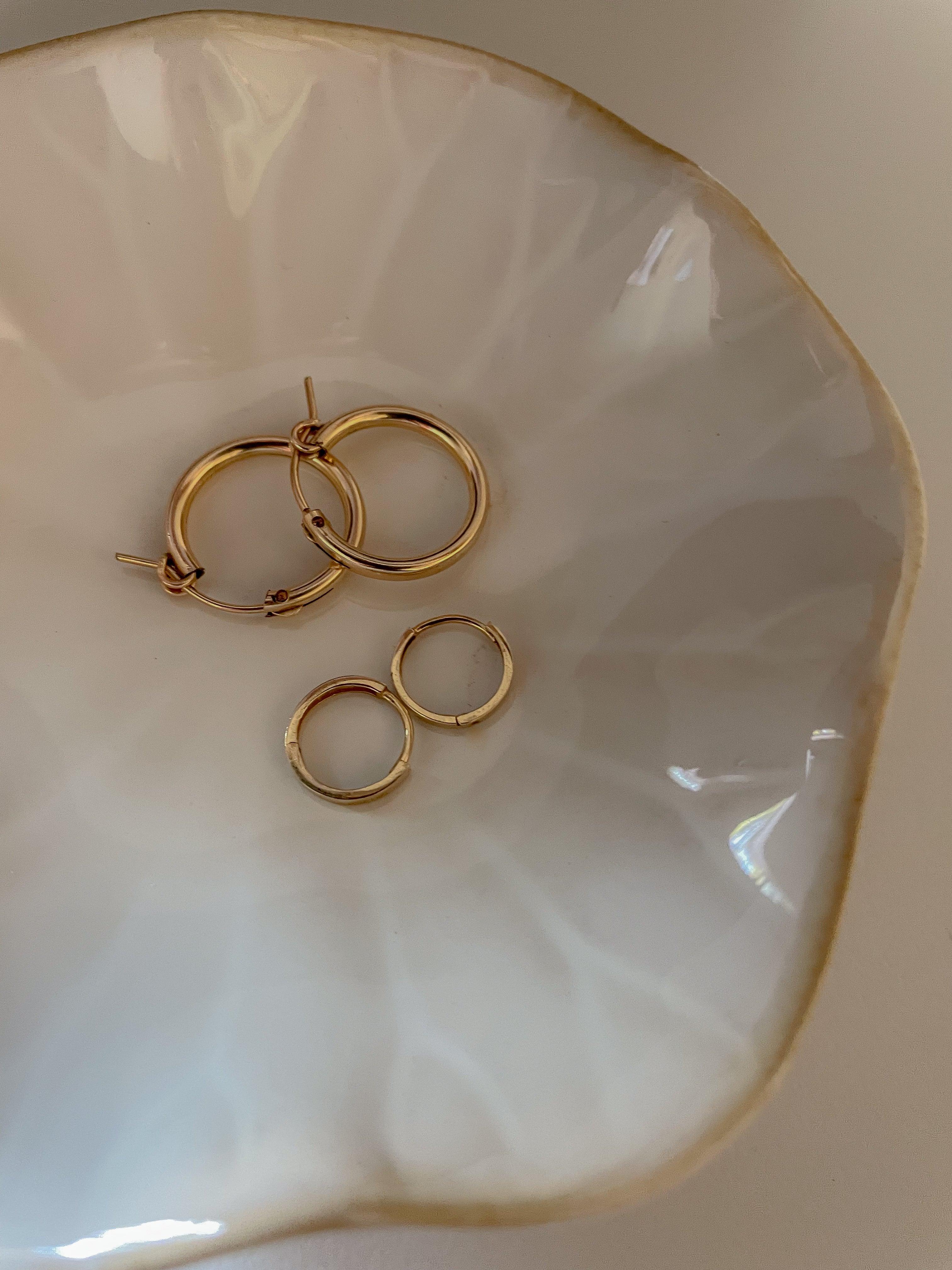 Everyday Dainty 14k Gold Huggie Hoops - MILANA JEWELRY 